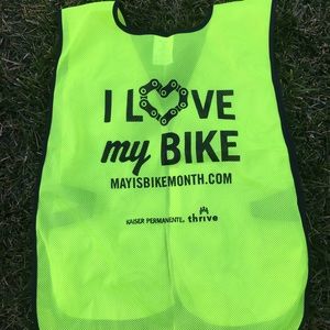 NWOT i love my bike jacket slip